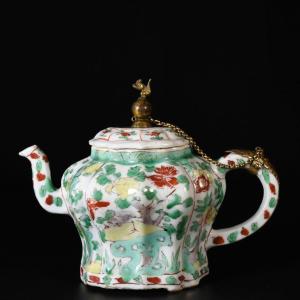 Porcelain Teapot With Famille Verte Enamels - China 18th Century Kangxi Period