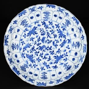 Dish With Blue And White Decor Of Flowers And Buddhist Attributes - China 18th Kangxi Period