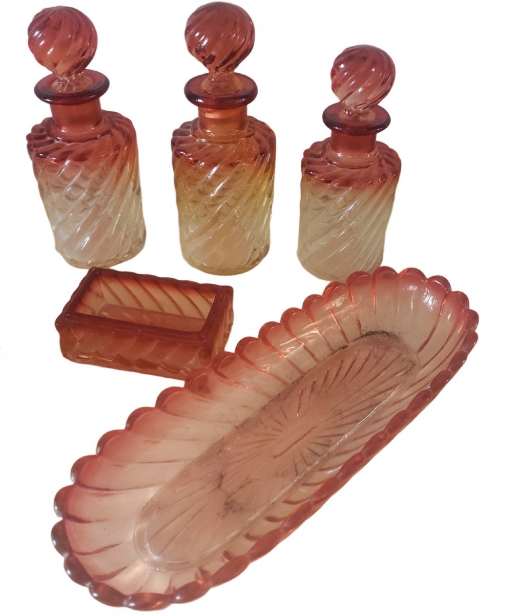 Baccarat Twisted Ribbed Rose Tinted Crystal Toilet Trim-photo-1