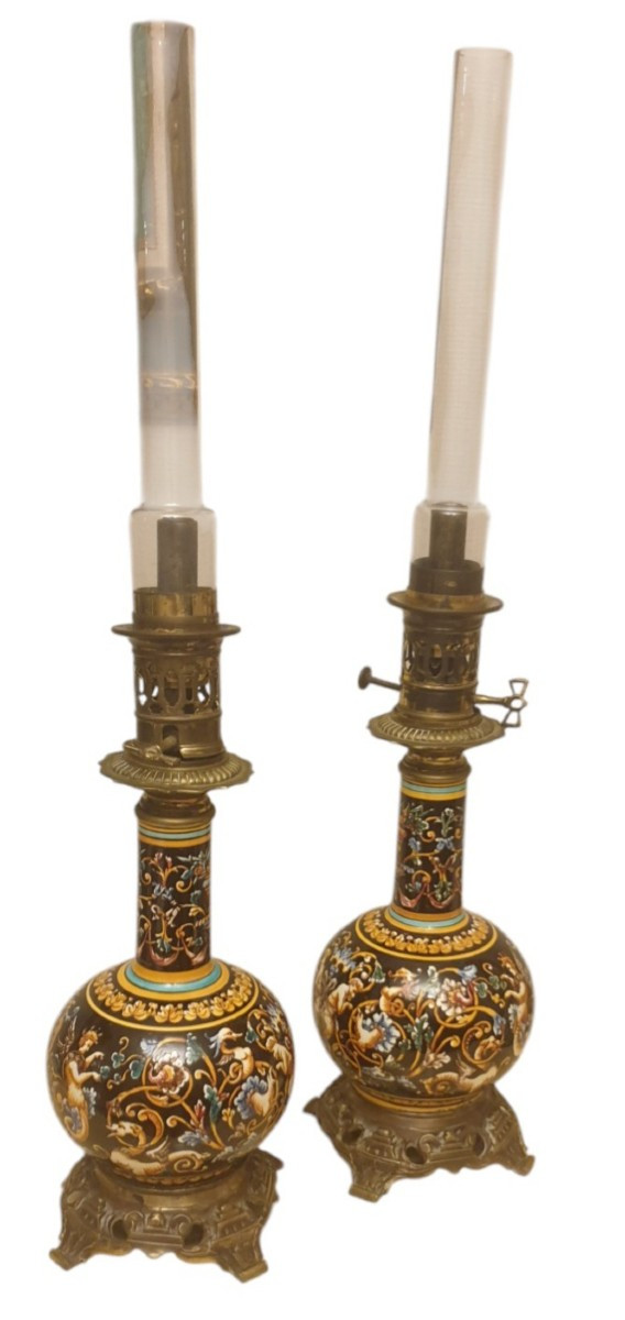 Gien Pair Of Renaissance Decor Lamps 