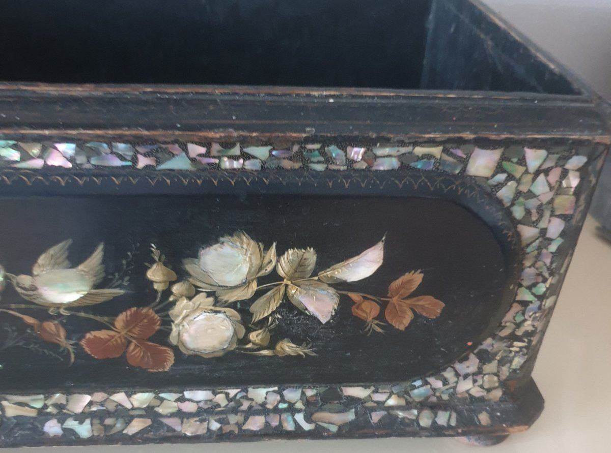 Wooden Centerpiece Planter With Mother-of-pearl Inlays, Birds And Flowers -photo-2