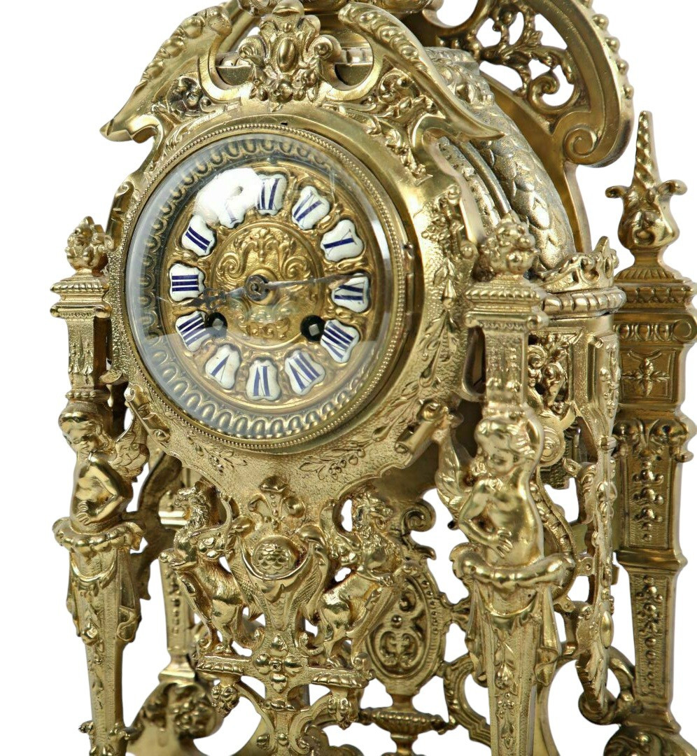 Garniture De Cheminée En Bronze Doré Pendule Et Paire De Candelabres-photo-1