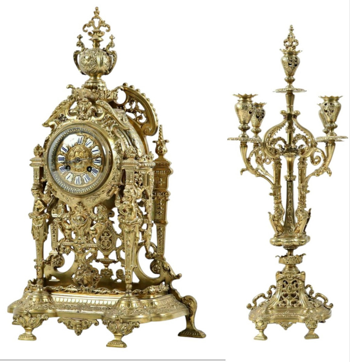 Garniture De Cheminée En Bronze Doré Pendule Et Paire De Candelabres
