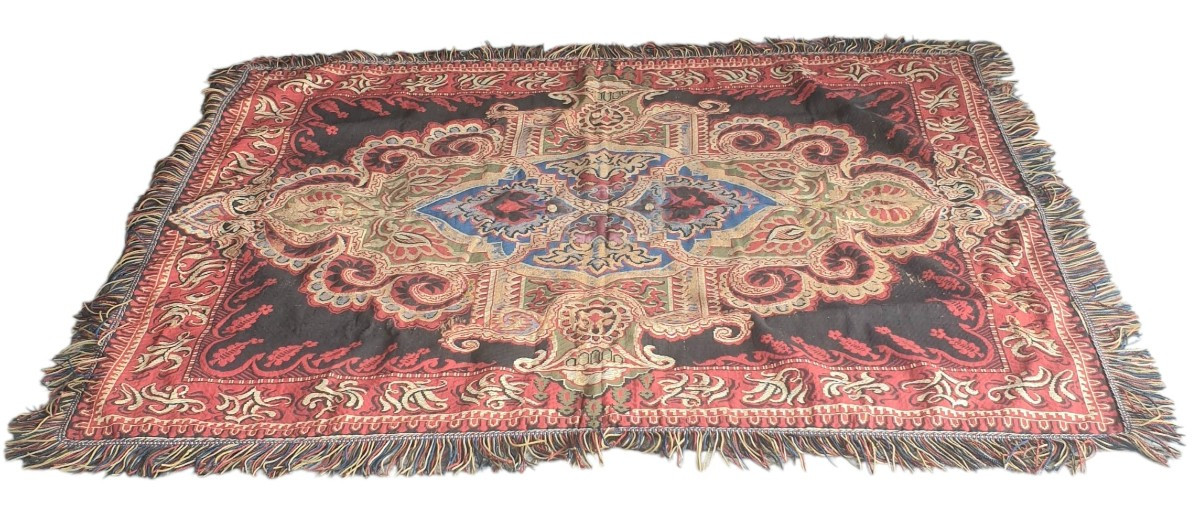 Tapisserie de table Napoléon III 170 cm X 130 cm hors franges 