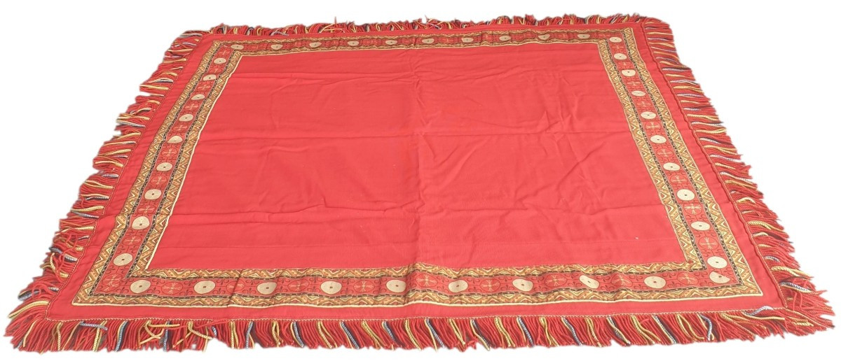 Tapisserie de table Napoléon III  rouge 