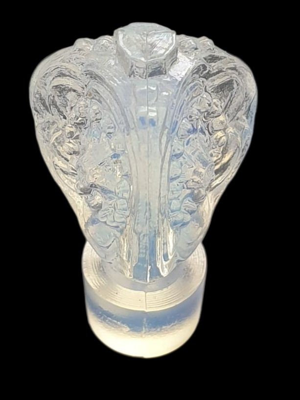 Sabino Opalescent Perfume Bottle, Haute-style Flower Pattern -photo-1