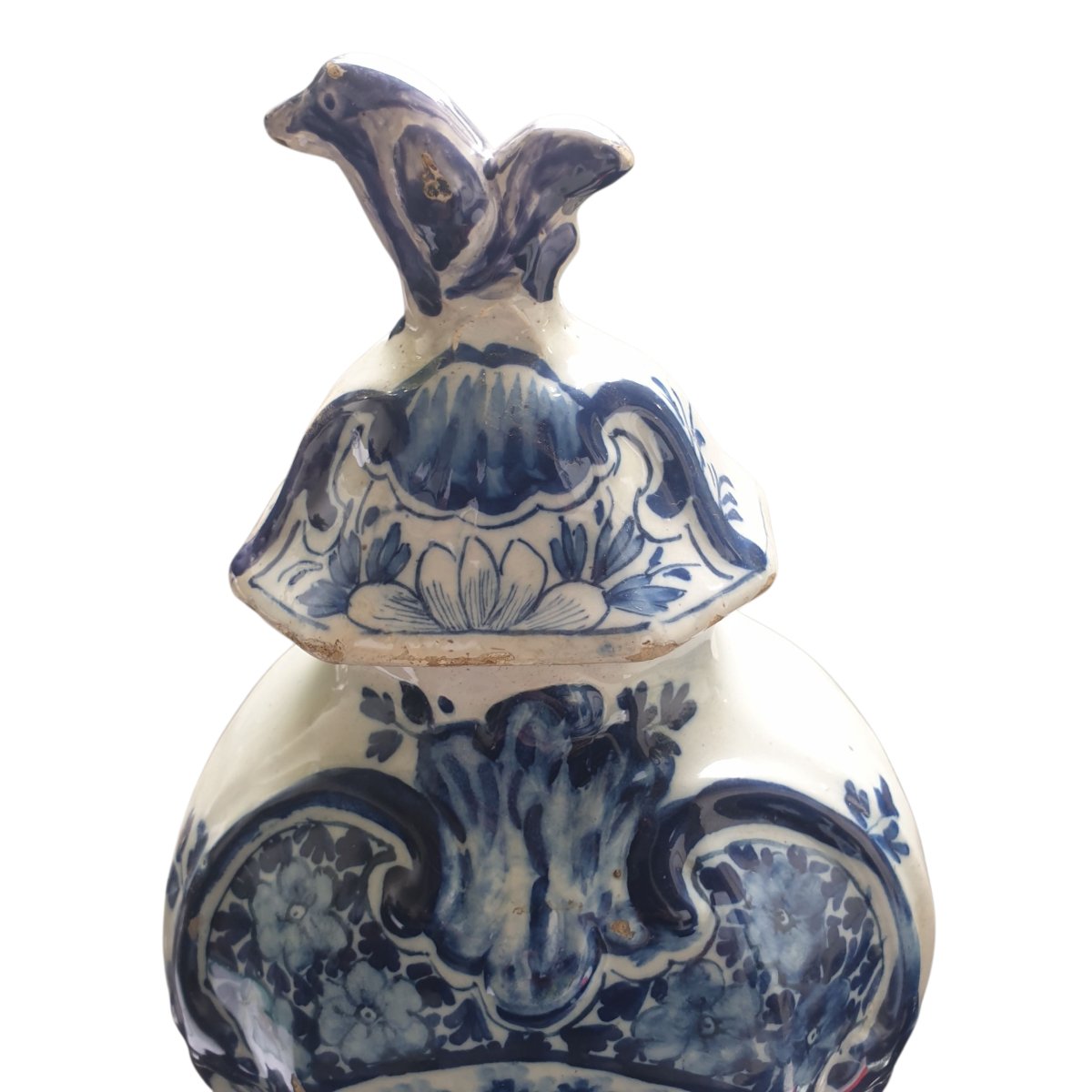 18th Century Blue And White Delft Vase With A Large Cow Decoration-photo-8