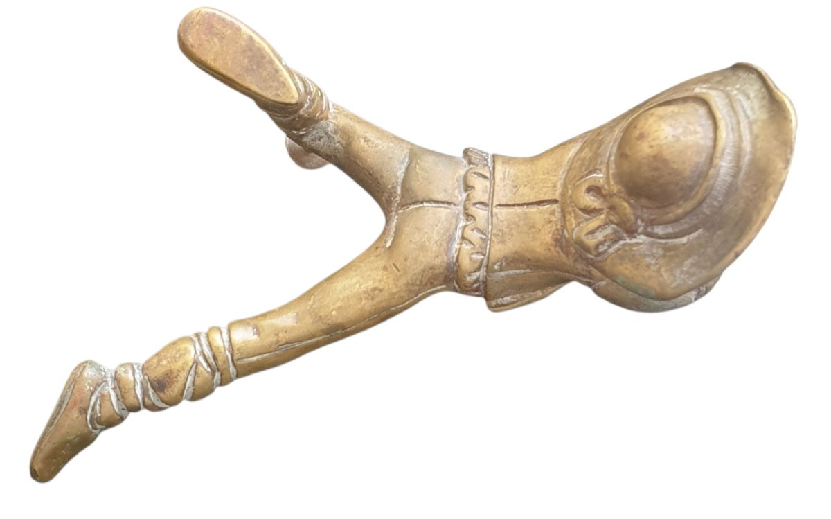 Young Boy Lying Down, Gilded Bronze -photo-4