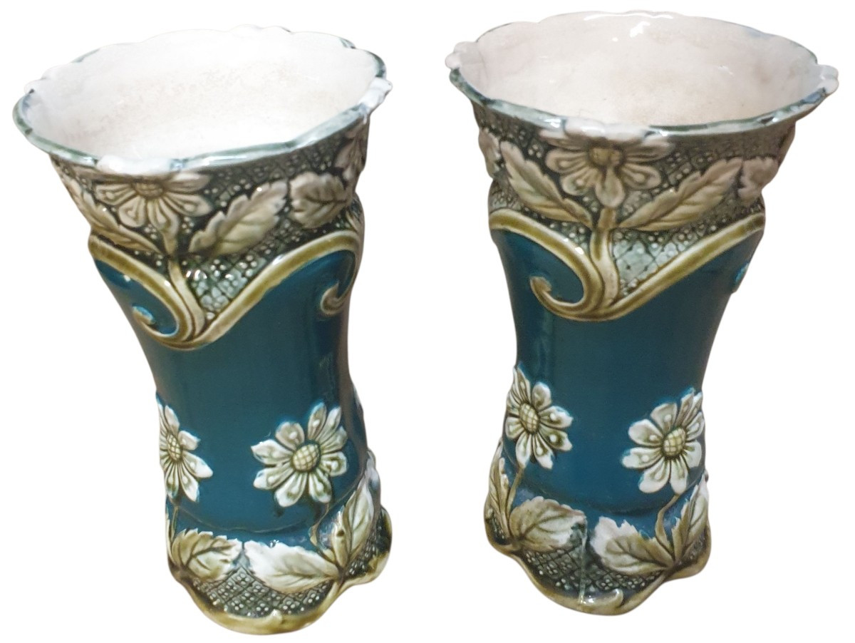 Paire de vases barbotine Gustave de bruyn 