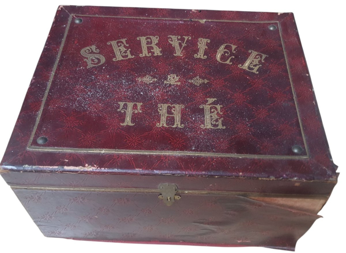 Dînette dans sont coffret pièces en  porcelaine circa 1900-photo-2