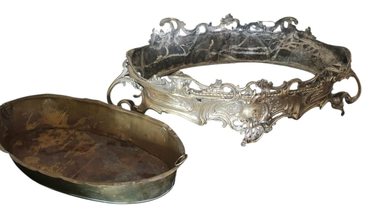 Large 19th Century Solid Bronze Tabletop Planter -photo-3