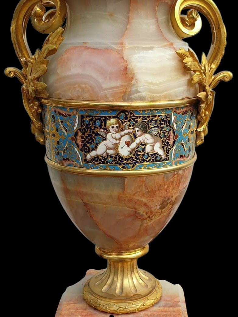 Vase en onyx d'Algérie par Eugène Cornu XIXe siècle cloisonné 