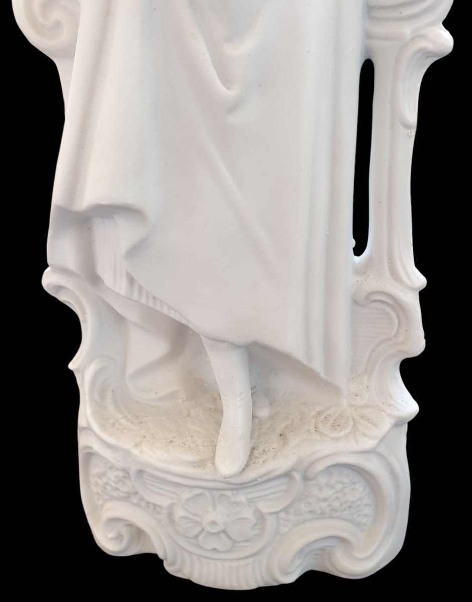 Two Important Biscuit Porcelain Figures: An Elegant Woman And A Gentleman In Period Dress. -photo-5