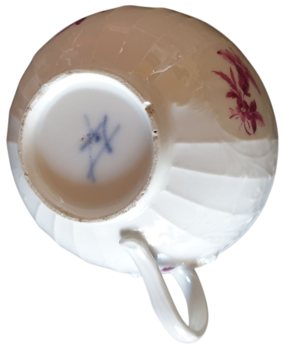 Meissen 18eme tasse et sous tasse porcelaine rose -photo-3