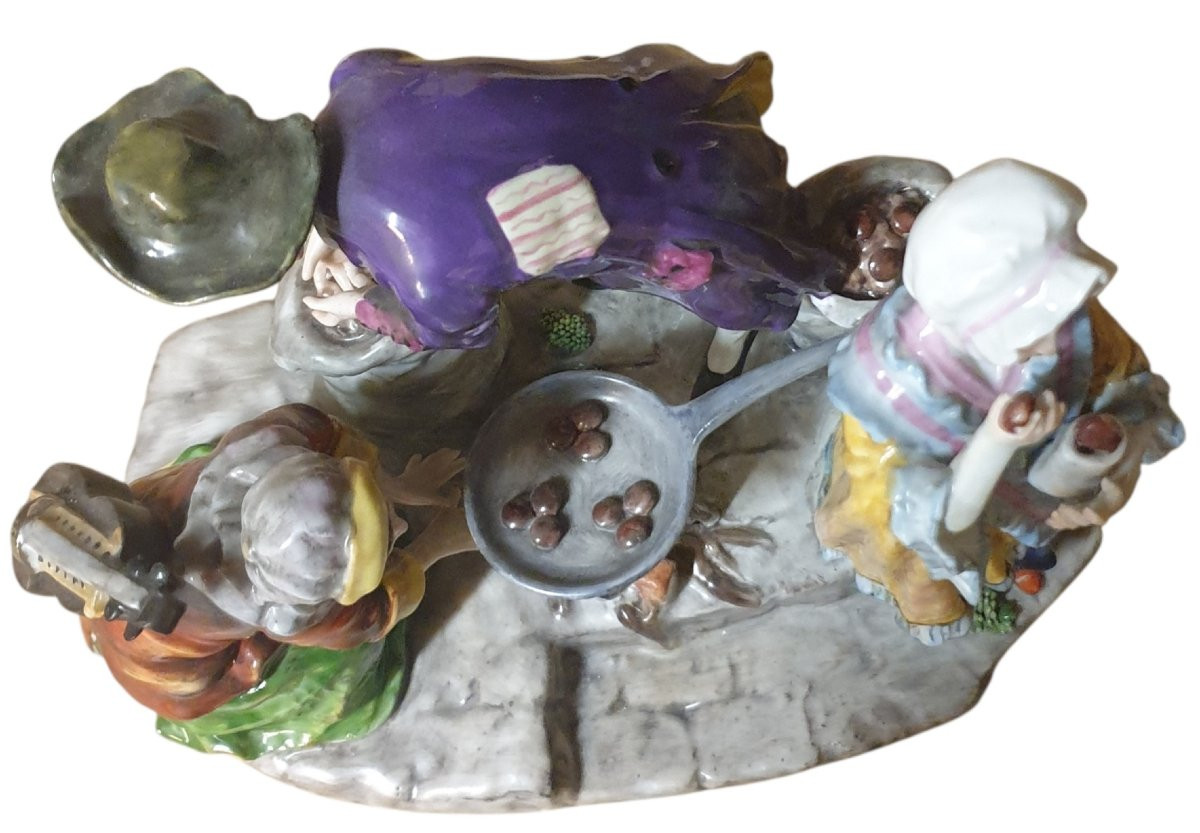 Porcelaine allemande autour du feux a cuire des châtaignes-photo-1