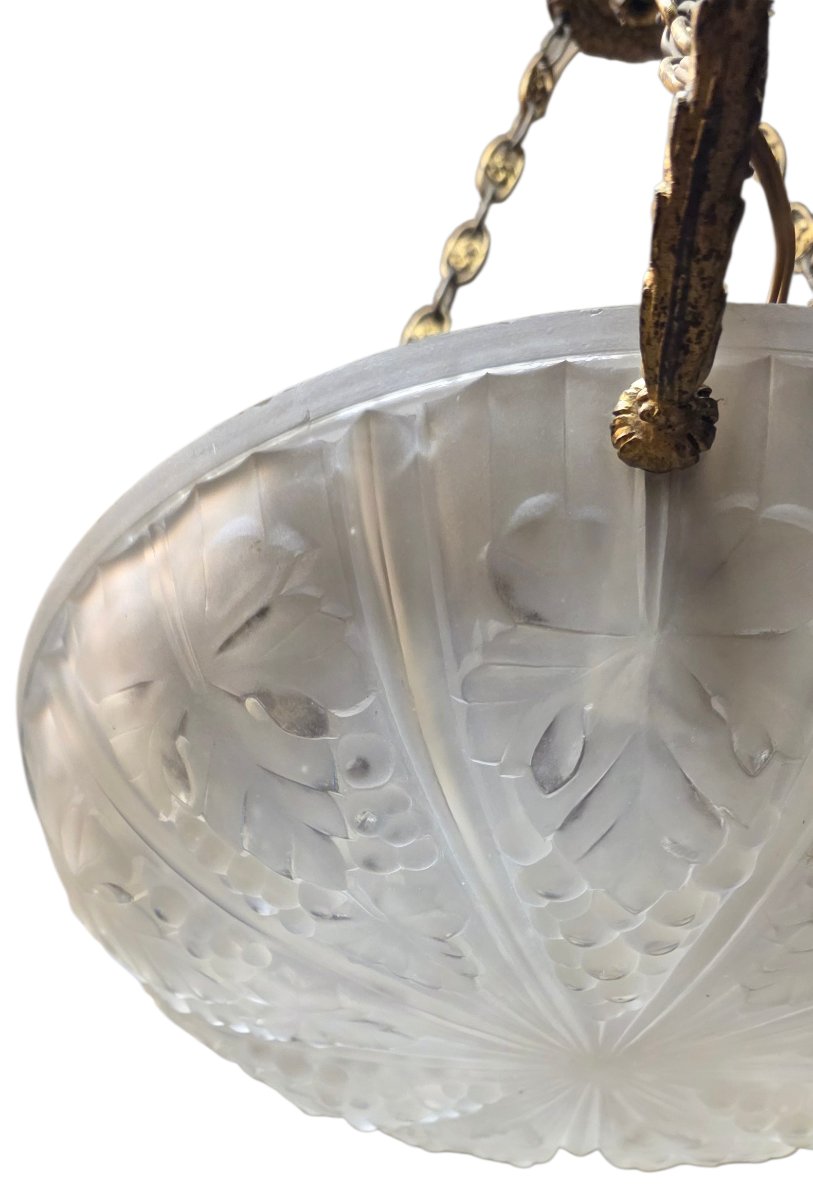 Art Deco Chandelier-style Ceiling Light In Molded Glass With A Bronze Frame -photo-5