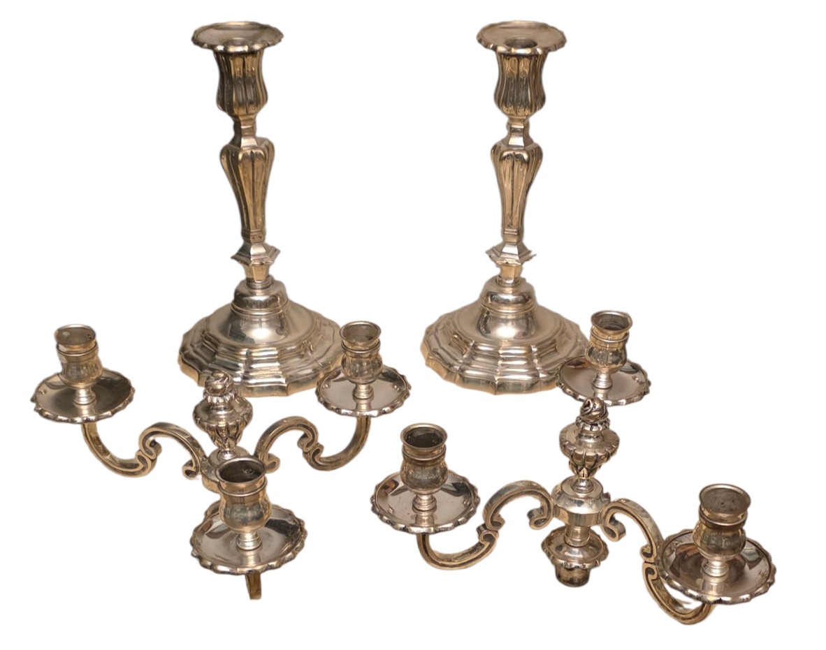 Pair Of Louis XVI Bronze Three-light Candelabra -photo-2