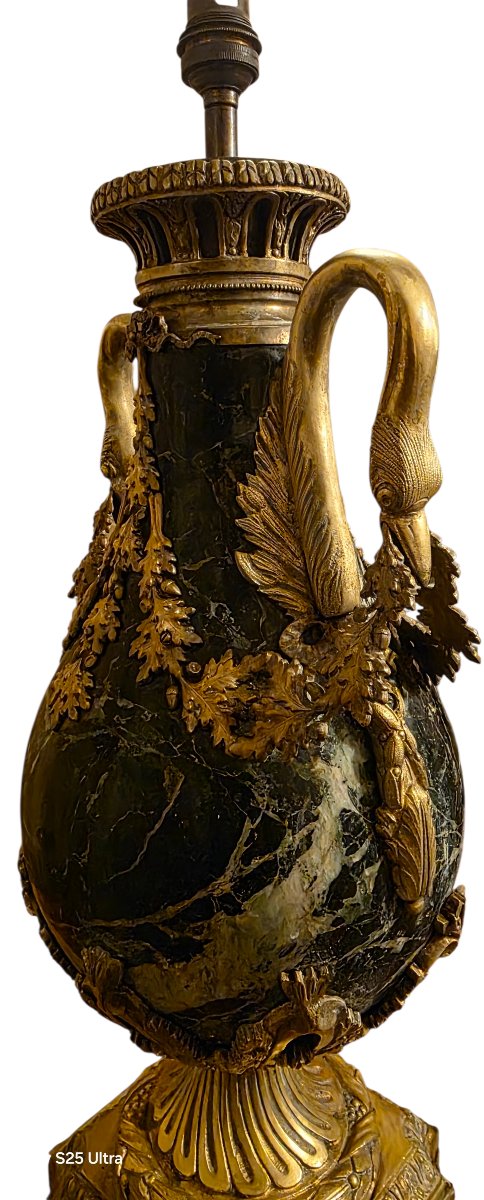 Grande Vases Urnes XIXème En Marbre Et Bronze Doré-photo-3