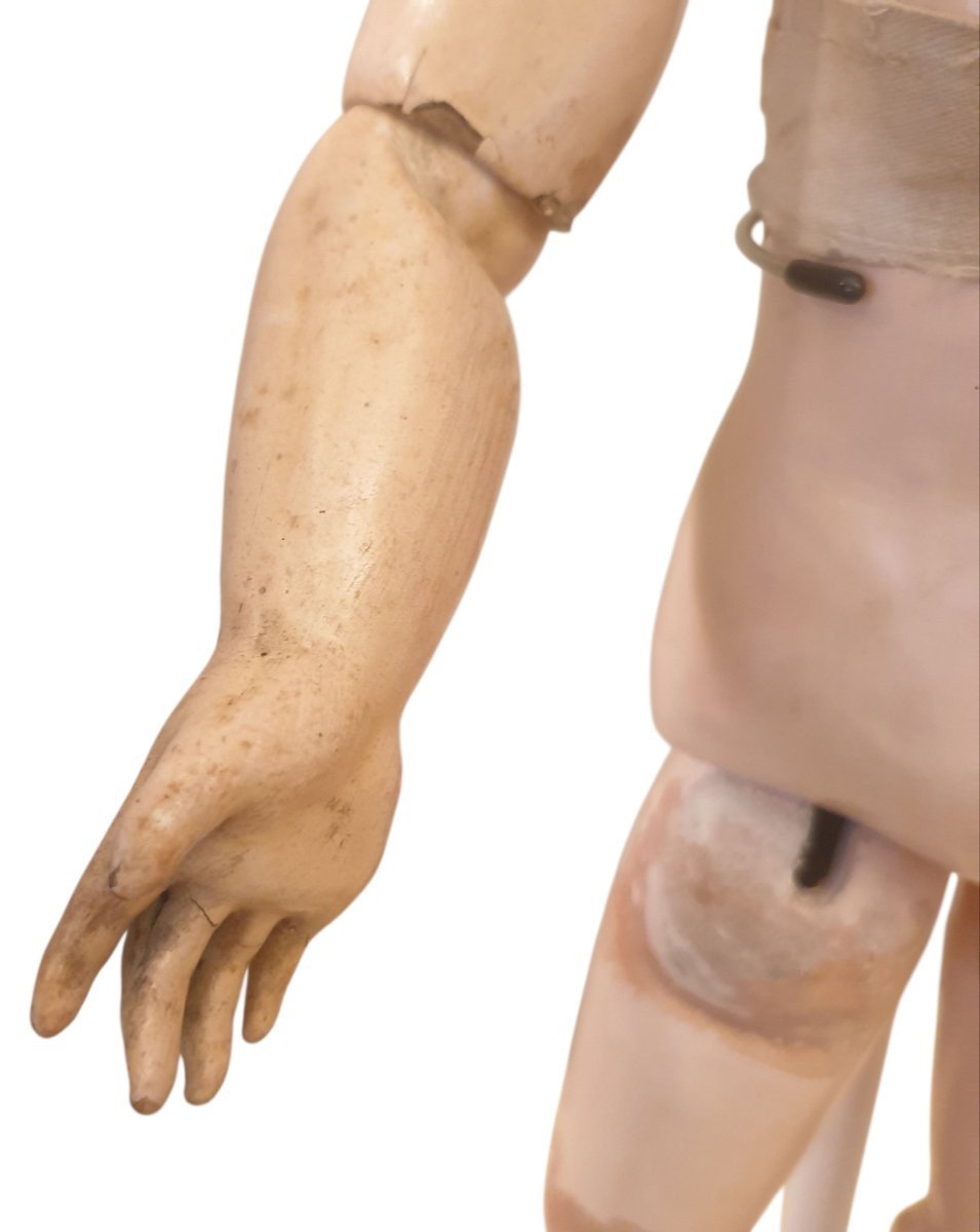 J Steiner Porcelain-headed Doll With Closed Mouth -photo-2