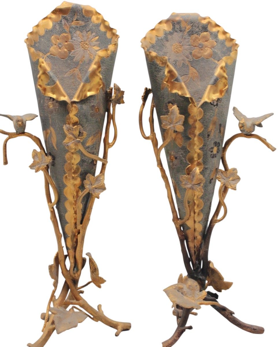 Paire de vases cornet art nouveau dorure or et argent aux oiseaux 