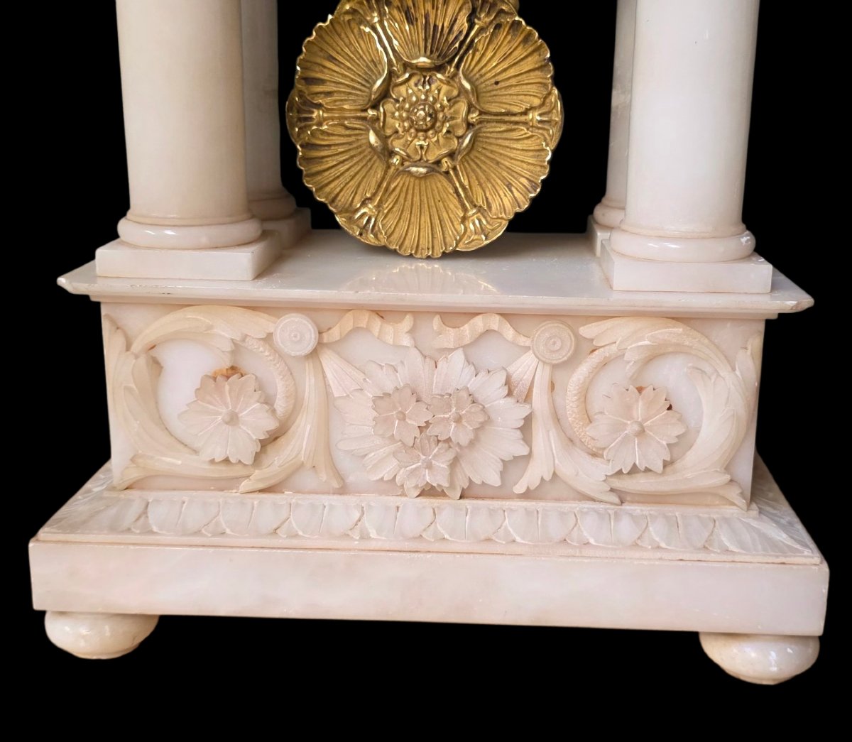 Pendule en marbre de carrare et bronze doré sculpture sanglier debut XIXeme -photo-3