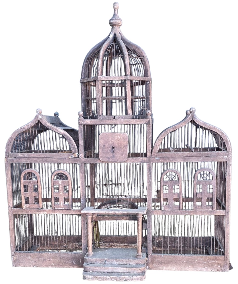 Importante cage a oiseaux bois 19ème  hauteur 82 cm
