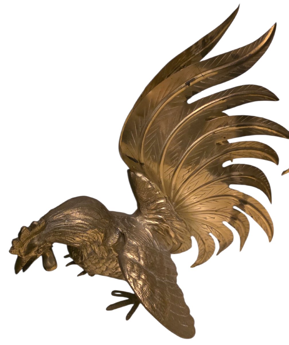 Paire de coqs de combat en bronze doré et laiton circa 1960-photo-7