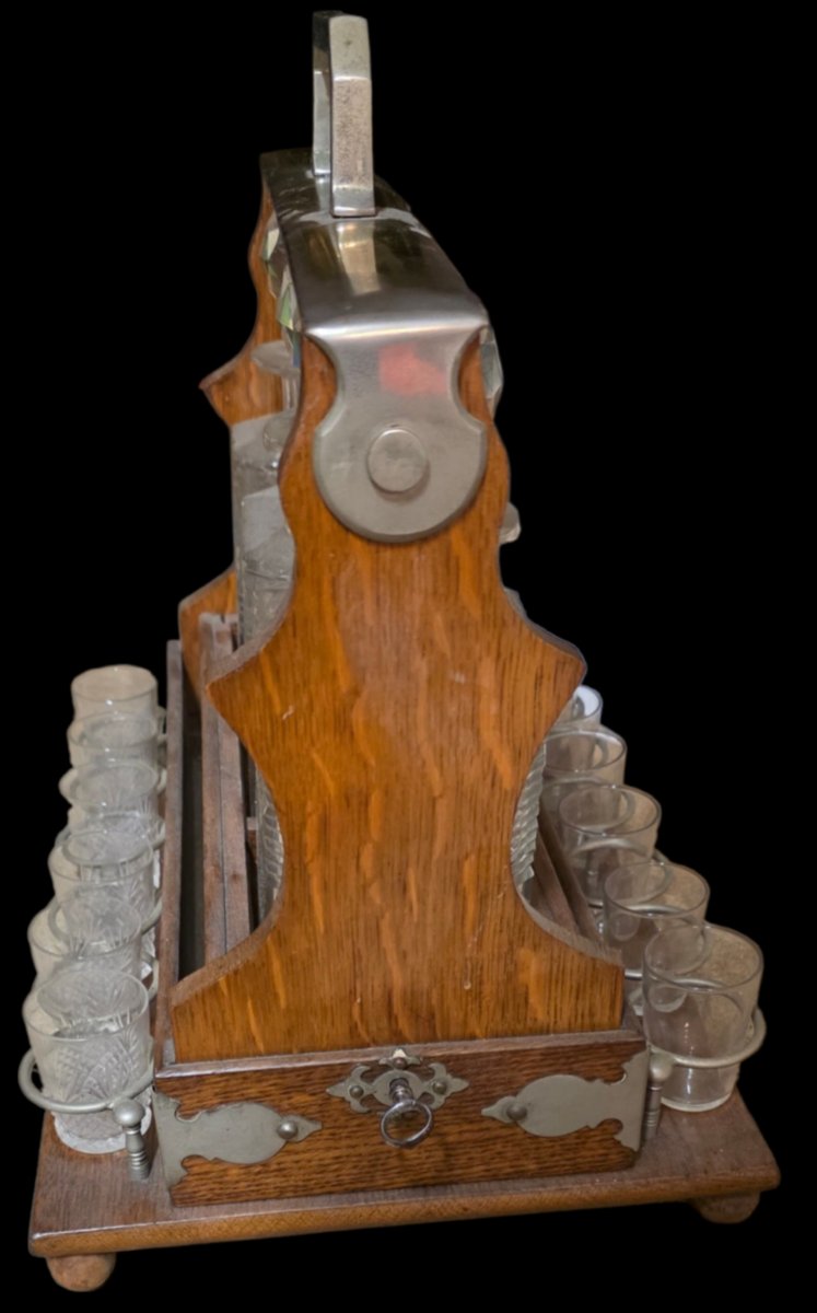 Tandalu service a Whisky anglais avec 12 verres et trois carafes circa 1900-photo-4