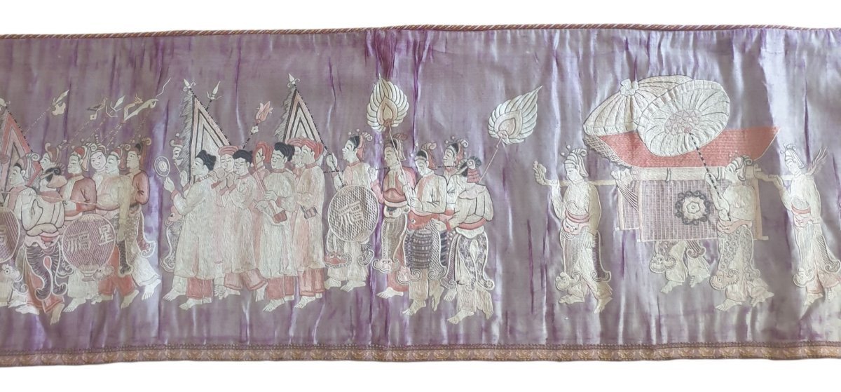 Chine broderie soie satin XIXeme chinoise deux mètres de longueur -photo-4