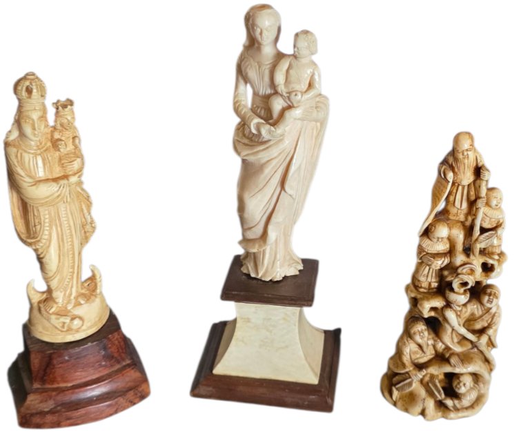 Important Collection Of Noble Material Netsuke Virgin And Child And Various Antiques-photo-6