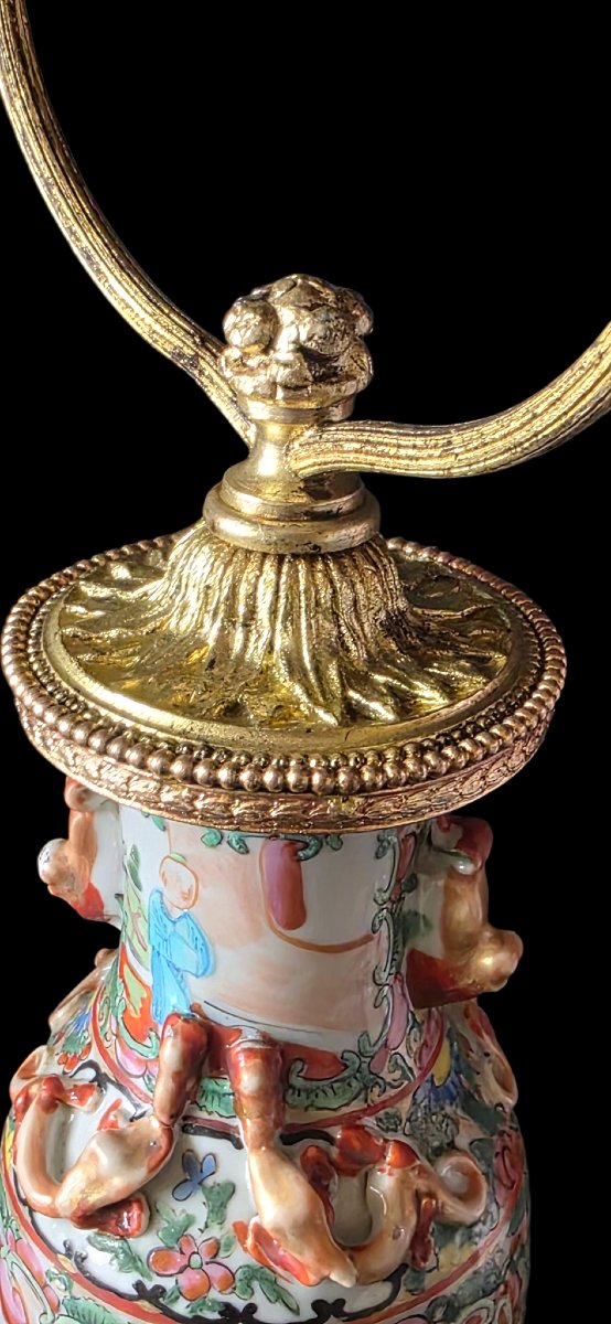 Paire de Vases porcelaine de canton famille rose monté en lampe XIXeme -photo-1