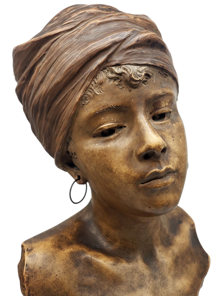Emmanuel VILLANIS Buste de jeune femme orientale terre cuite hauteur 54 cm
