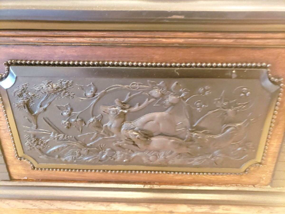 Carved Wood Cigar Box With 5 Shelves, Ebony Hunting Scene-photo-3