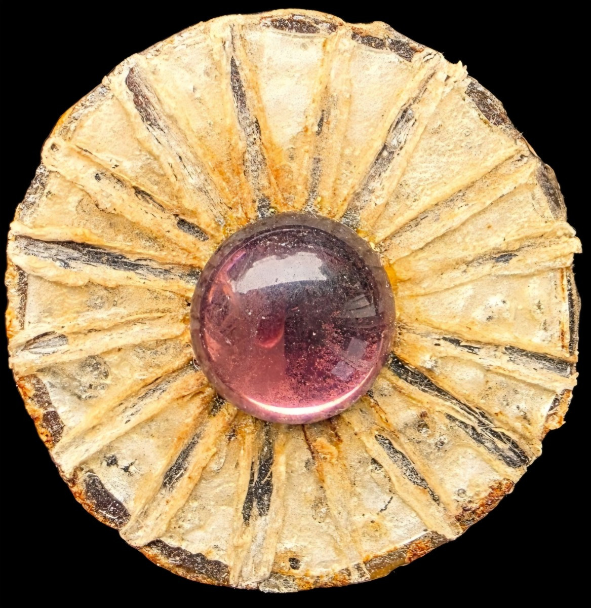 Line Vautrin broche en talosel 