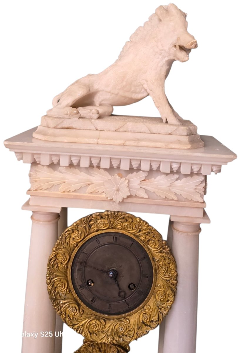 Carrara Marble And Gilt Bronze Clock With Boar Sculpture, Early 19th Century-photo-2