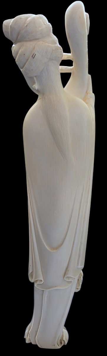 Chinese Qing Dynasty Figurine Of A Pipa Player, Early 20th Century, 25.5 Cm Tall -photo-2