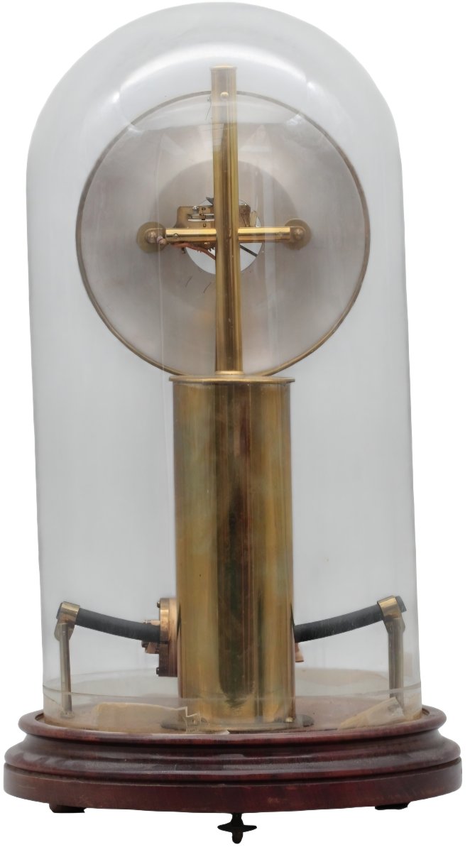 Bulle Clock: Magnetic Skeleton Brass Clock With Perpetual Movement -photo-3