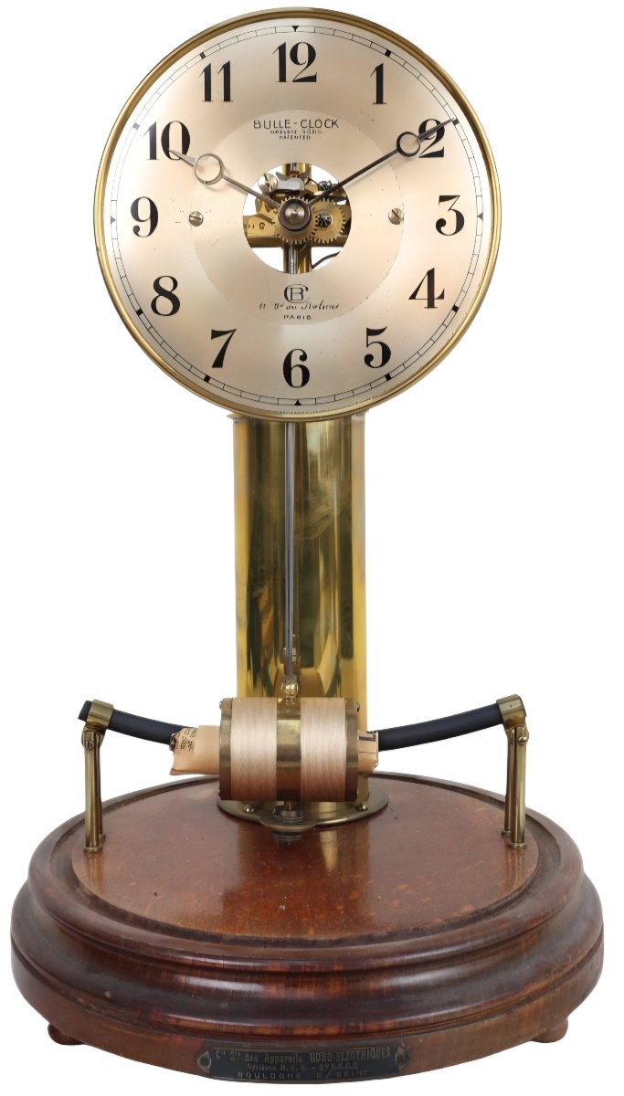 Bulle Clock: Magnetic Skeleton Brass Clock With Perpetual Movement -photo-2