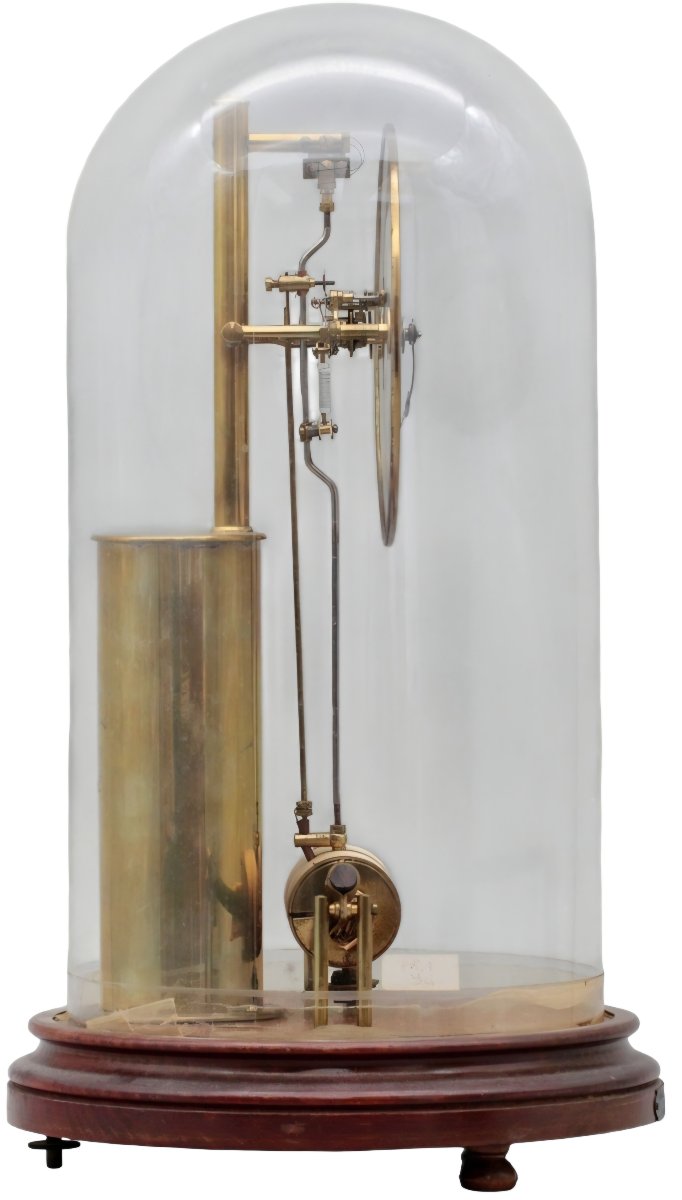 Bulle Clock: Magnetic Skeleton Brass Clock With Perpetual Movement 