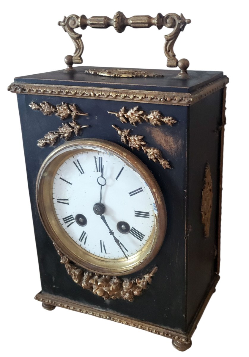 Horloge de table Pendule d'officier ancienne en bois noirci et bronzes dorés XIXe siècle