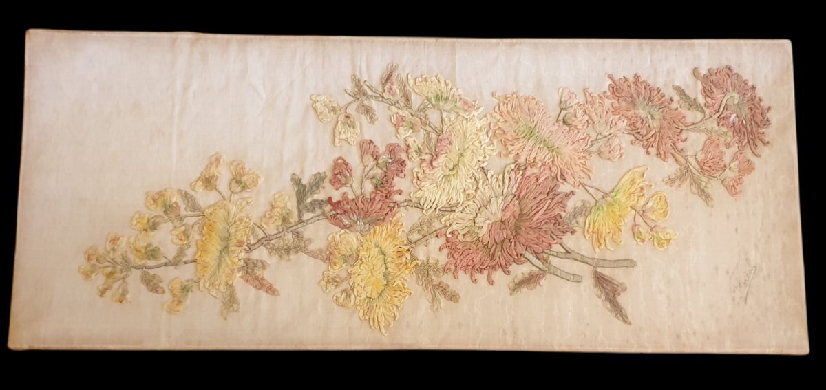 grand panneau décoratif textile d'époque Art Nouveau Circa 1900 de fabrication française.