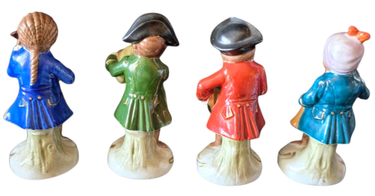 A Superb Collection Of 12 Polychrome Porcelain Figurines Depicting The Famous S Orchestra-photo-5