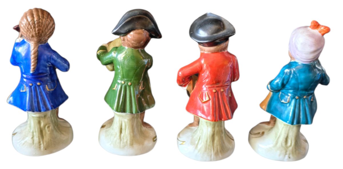 A Superb Collection Of 12 Polychrome Porcelain Figurines Depicting The Famous S Orchestra-photo-7
