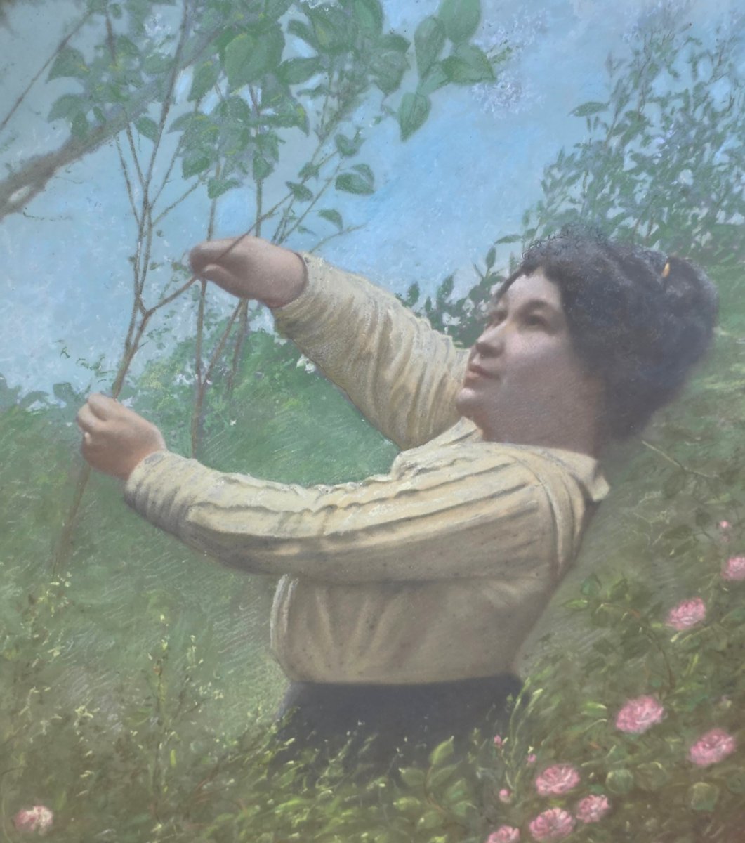  ​a Very Beautiful And Large Pastel From The Belle époque Period, Executed With Remarkable Mastery Of The L-photo-2