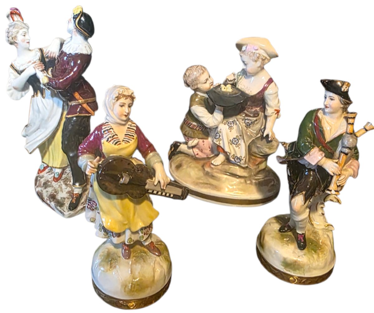  ​set Of 4 Antique Polychrome Porcelain Figurines: Musicians, Dancers, And Pastoral Scenes -photo-7