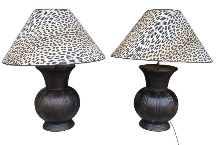   Pair Of Large Vintage Safari-style Ceramic Table Lamps. Ceramic Bases And Lampshades-photo-1