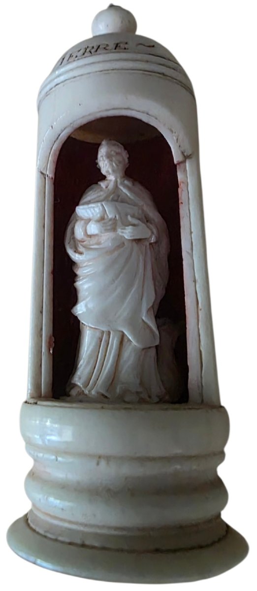  Matière noble magnifacture de dieppe saint Pierre Hauteur 9 cm Poids 32 grammes 