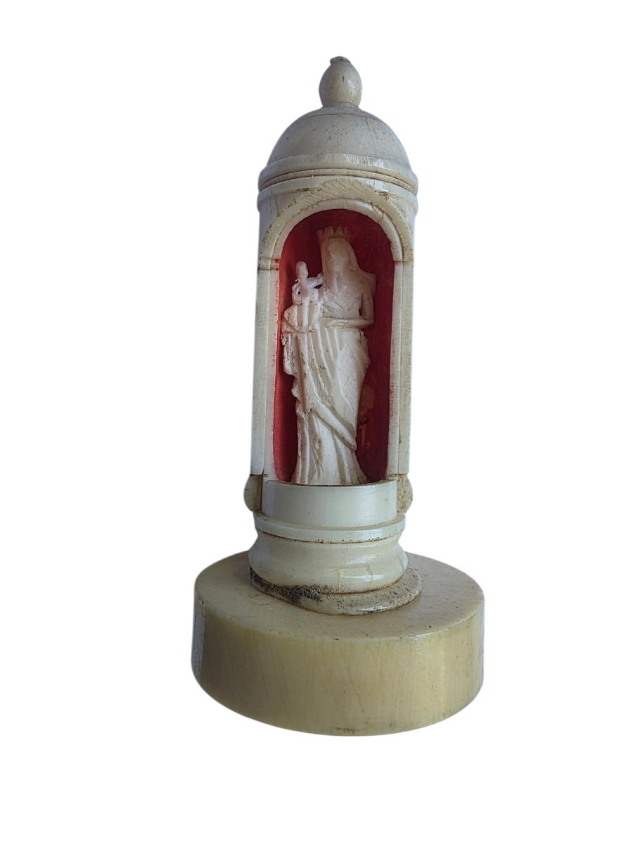19th-century Dieppe-style Oratory Made Of Fine Material; Portable Oratory -photo-3