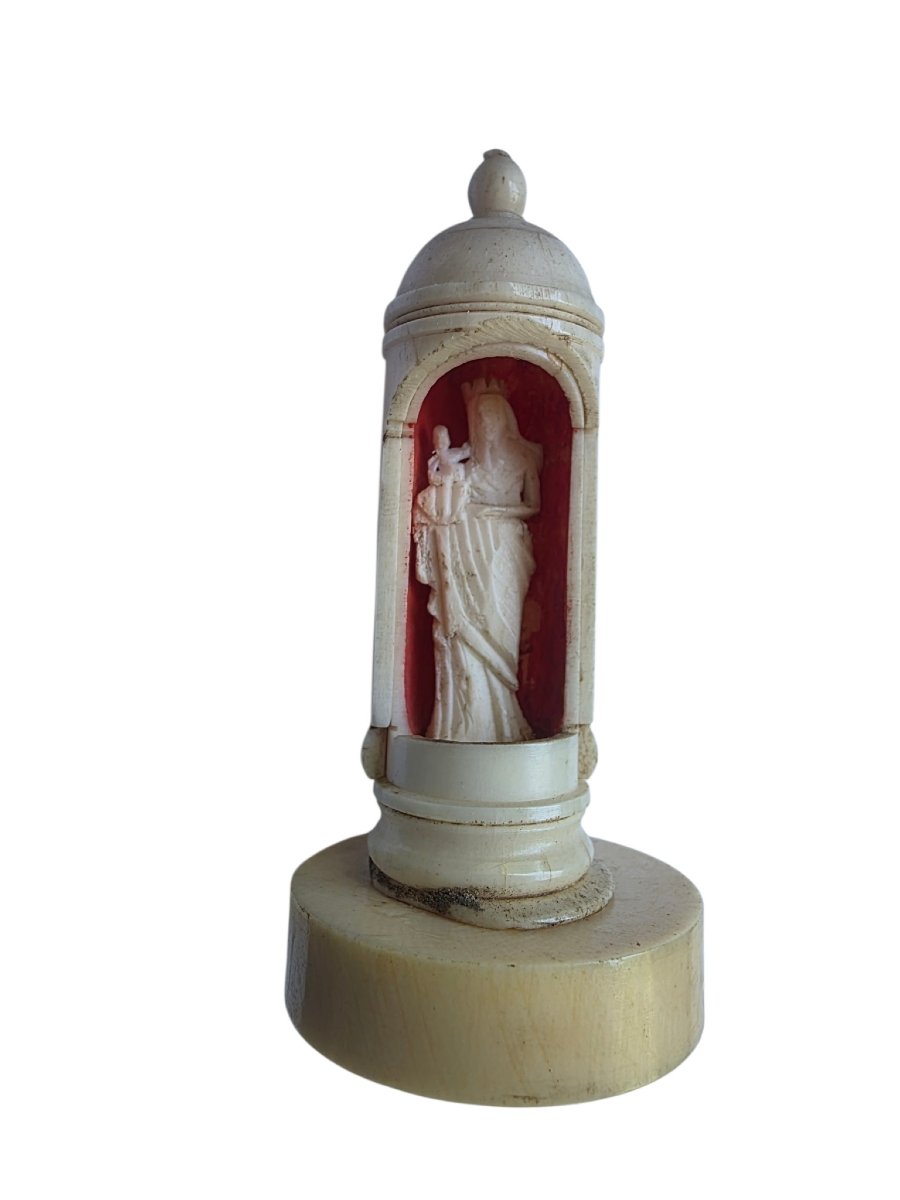 19th-century Dieppe-style Oratory Made Of Fine Material; Portable Oratory 