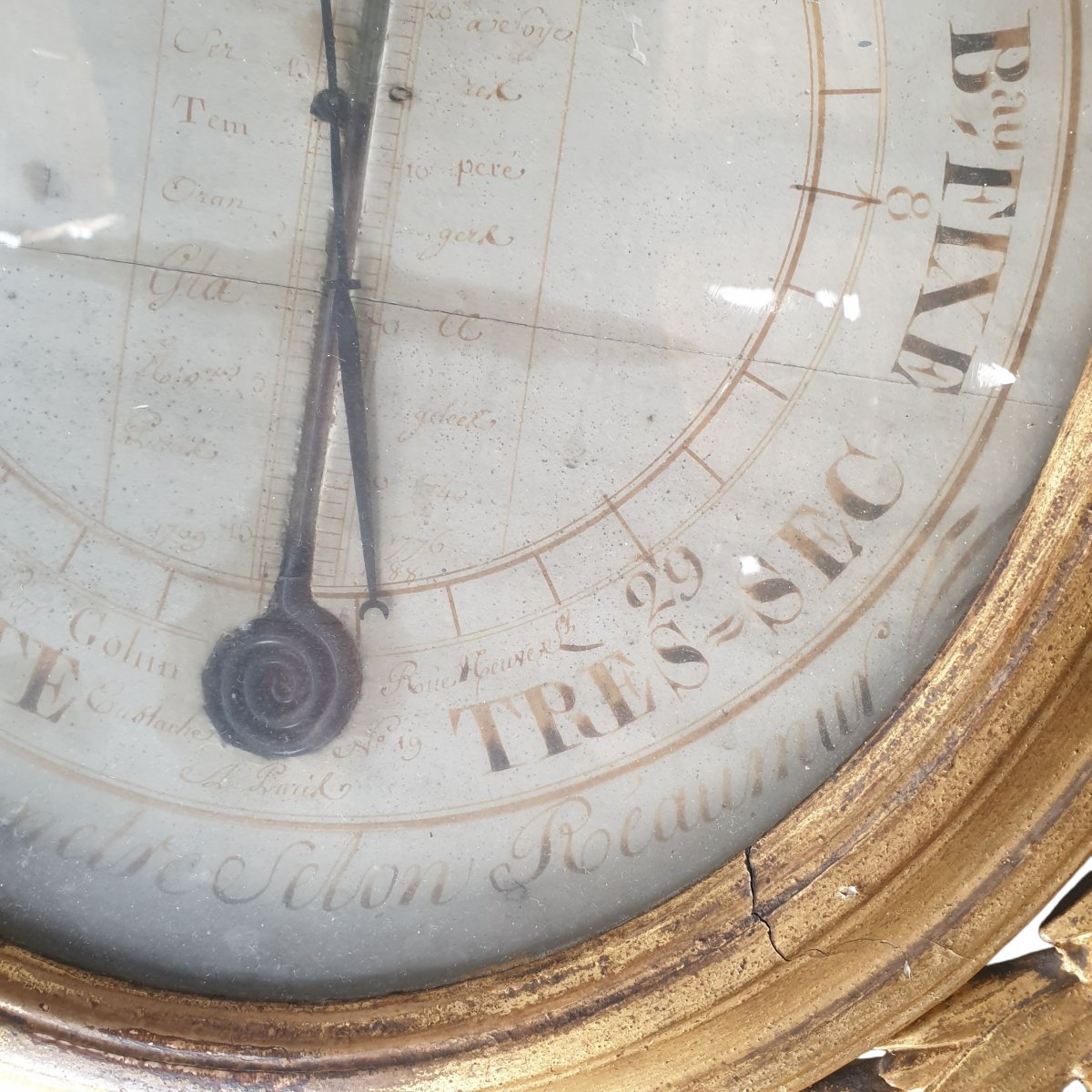  A Louis XVI-era Barometer-thermometer Made Of Carved And Gilded Wood By Gohin In Paris -photo-3